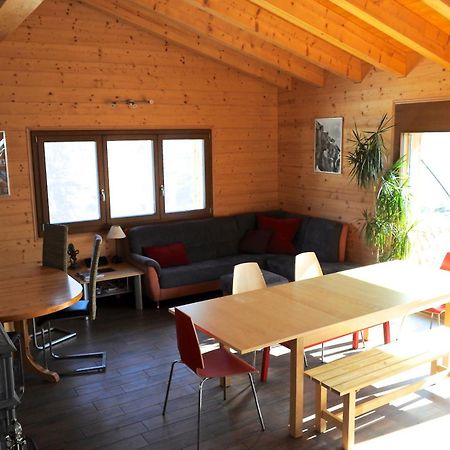 לה צומאז La Tzoum'Hostel מראה חיצוני תמונה