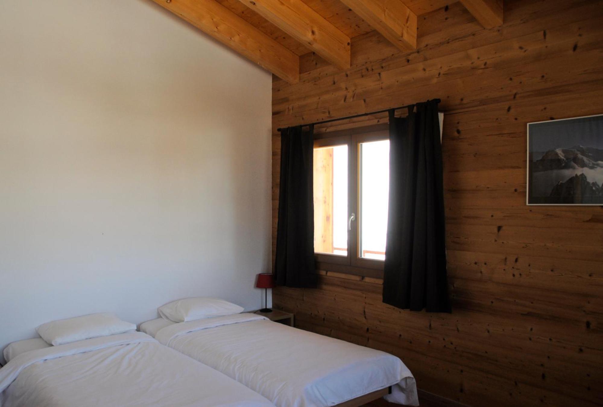 לה צומאז La Tzoum'Hostel מראה חיצוני תמונה