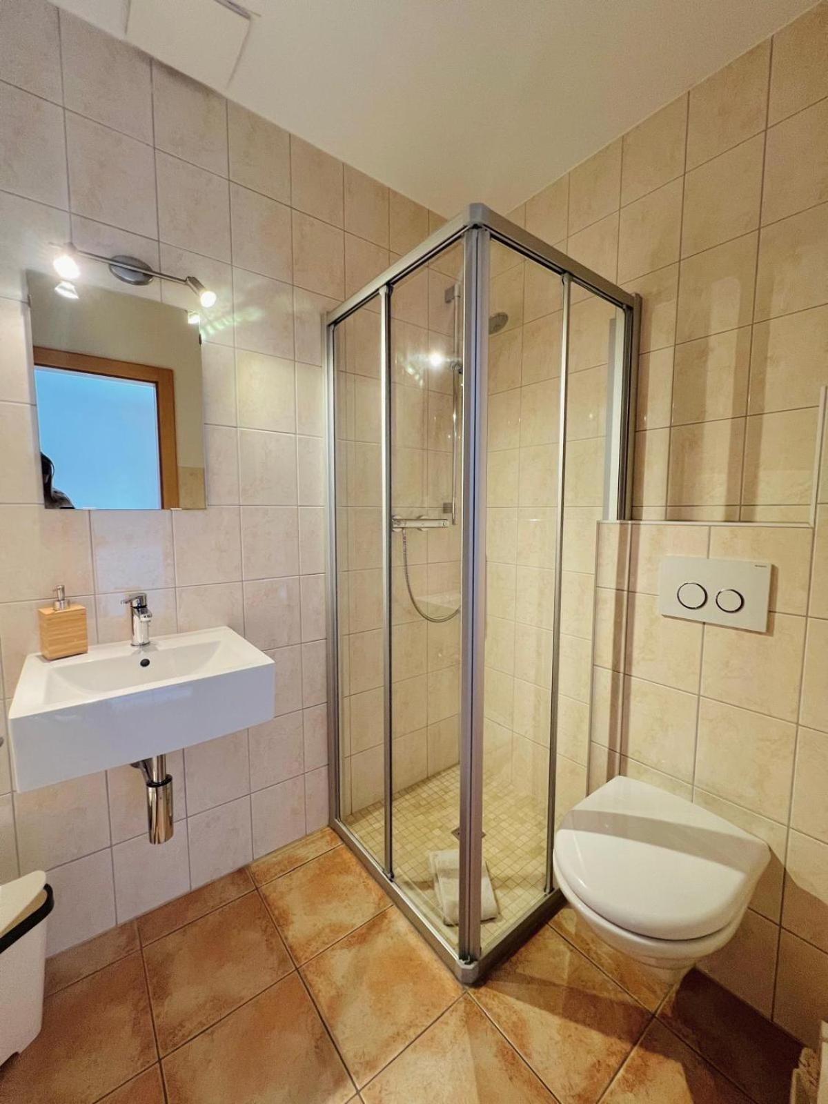 לה צומאז La Tzoum'Hostel מראה חיצוני תמונה